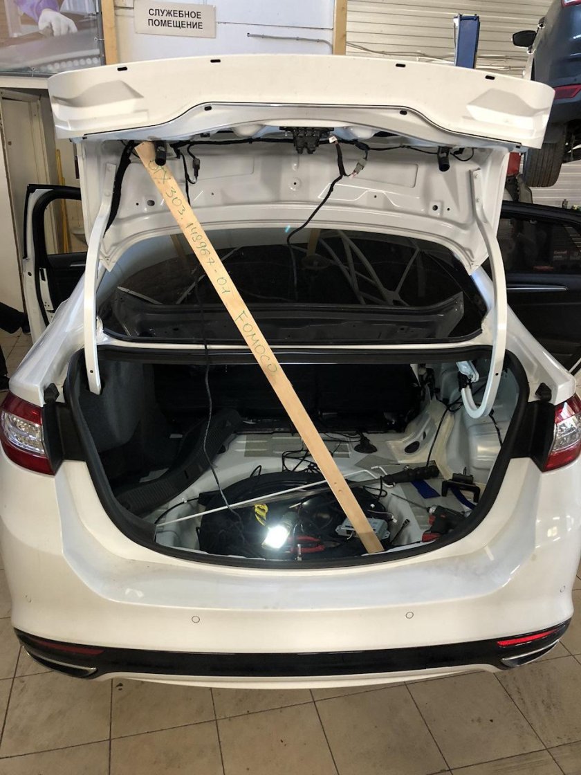 Форд Мондео 5 багажник