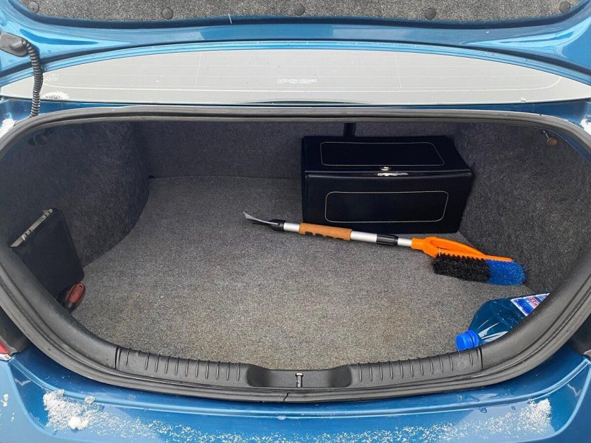Ford fusion hybrid багажник
