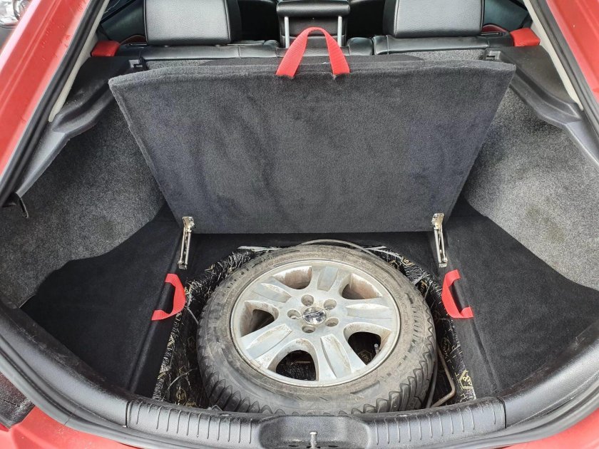 Фальшпол Форд фокус 2 хэтчбек