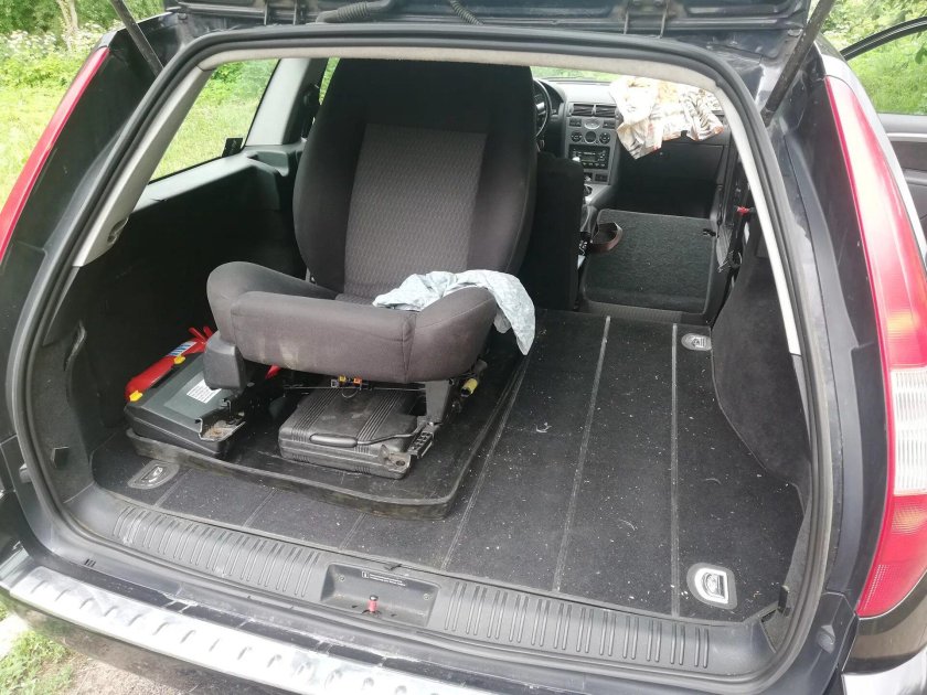 Ford Mondeo 1 универсал багажник