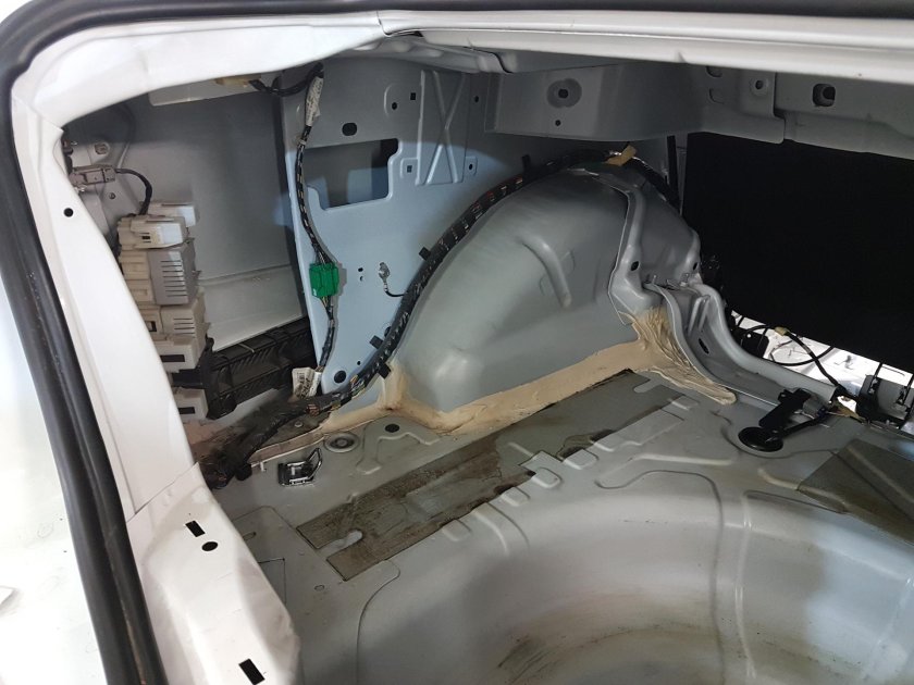 Ford Mondeo 3 с багажником