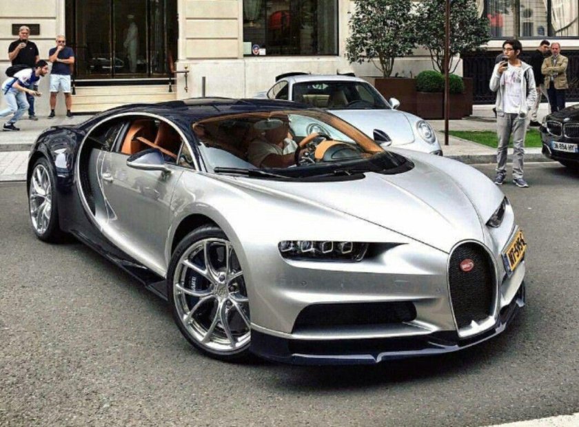 Бугатти Вейрон 2019