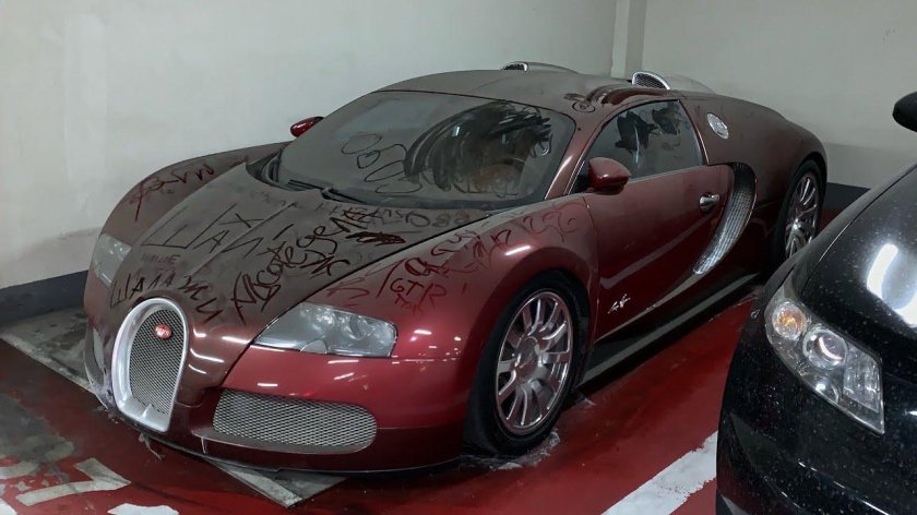 Bugatti Veyron 2004