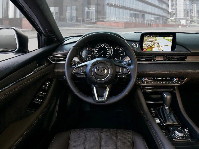 Мазда 6 2019 салон