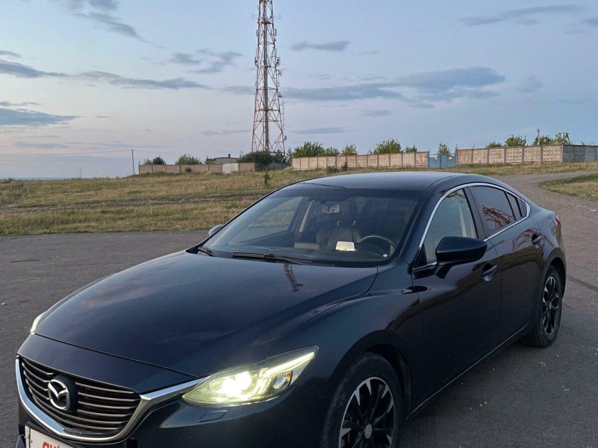 Мазда 6 черная