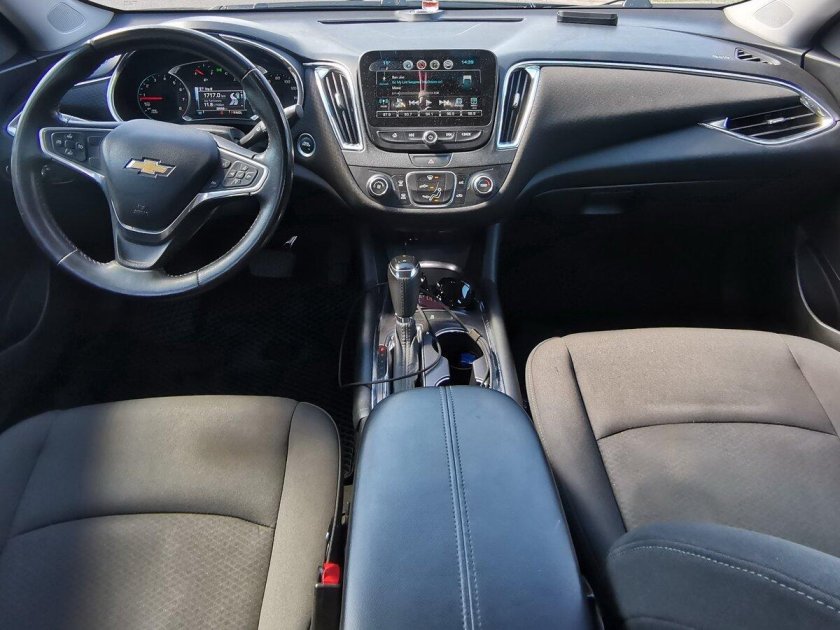 Chevrolet malibu 2018