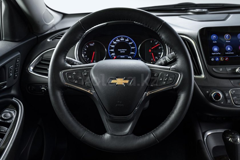 Шевроле Малибу 2024