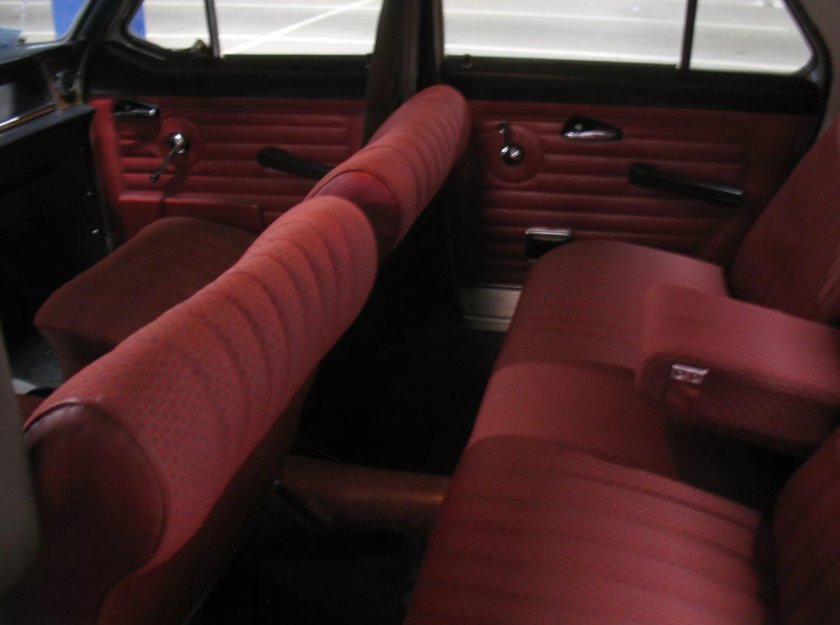 ГАЗ 24 салон