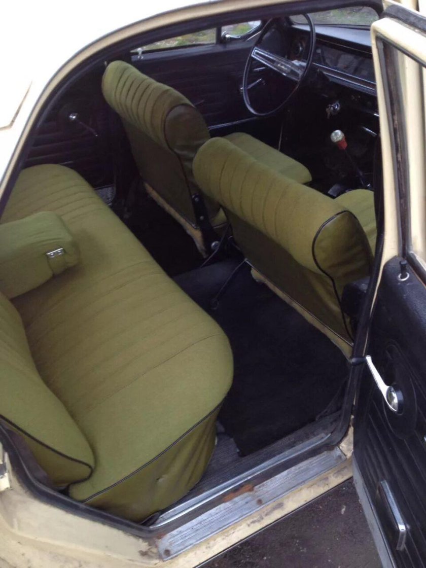 ГАЗ 24 салон