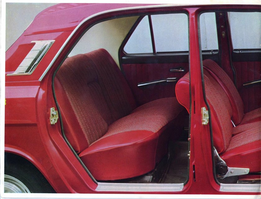 Волга ГАЗ 24 салон