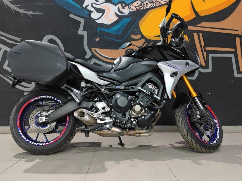 Yamaha mt-09 tracer