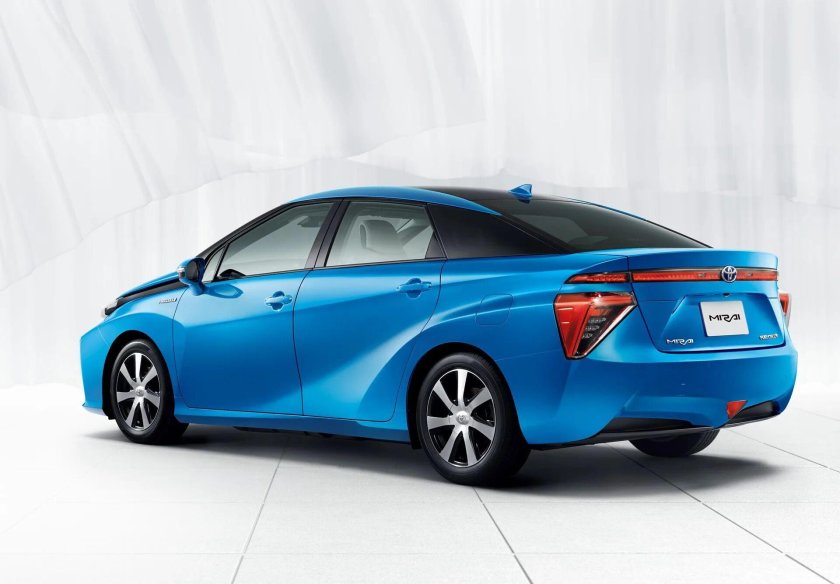 Toyota Mirai 2014