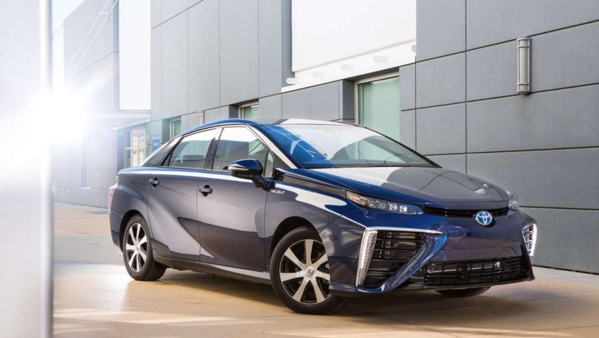 Toyota mirai 2015