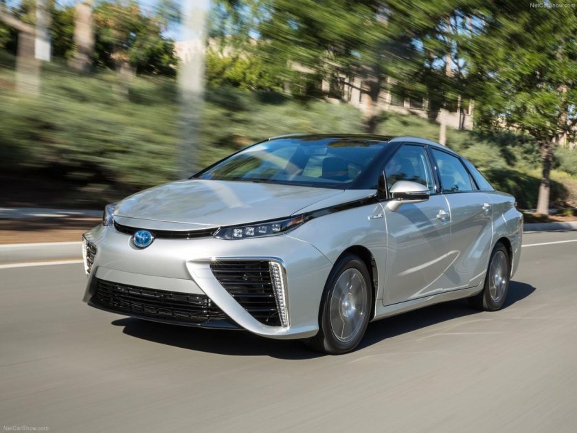 Toyota Mirai 2014
