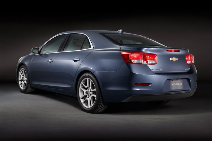 Шевроле Малибу 2012