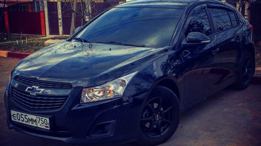 Chevrolet Cruze 2012 черный