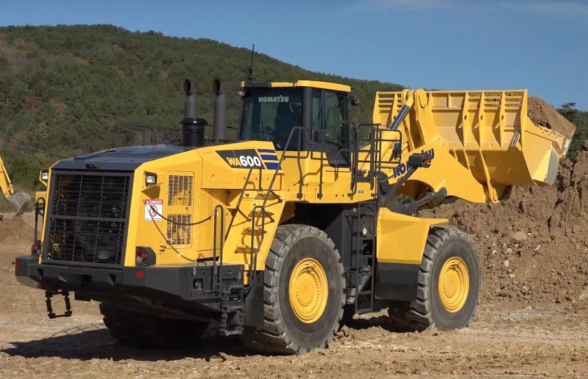 Komatsu wa600