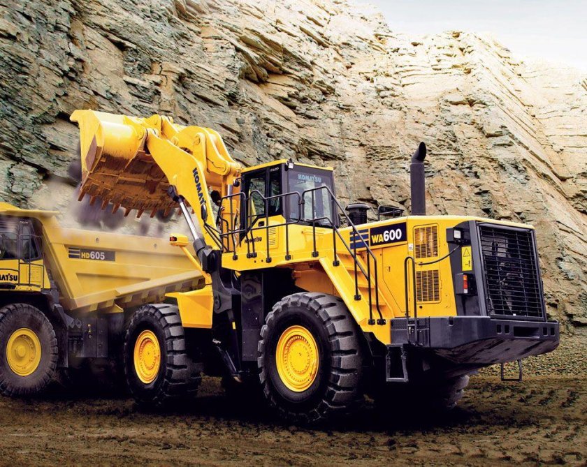 Погрузчик Комацу wa600