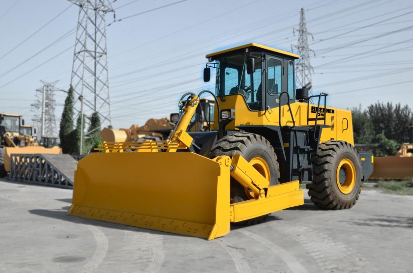 Колесный бульдозер Коматсу