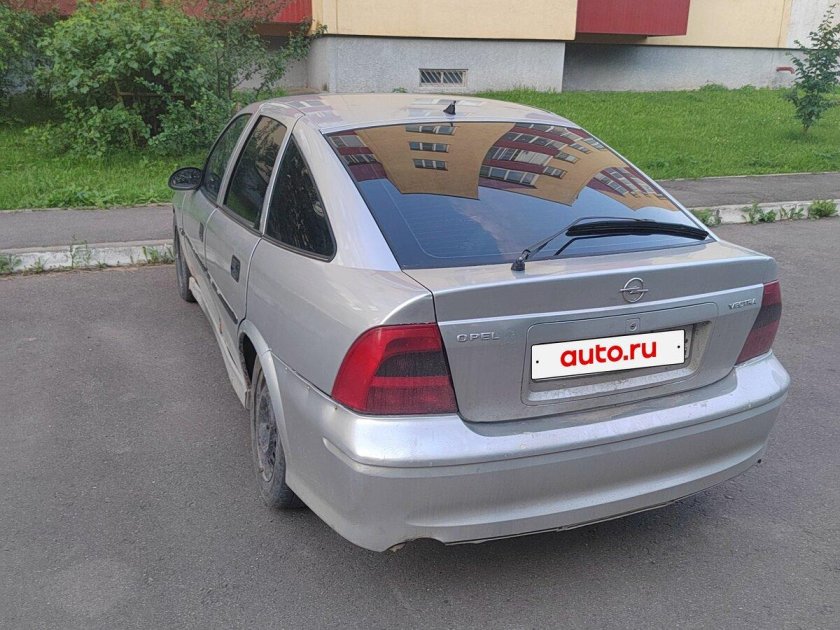 Опель вектра лифтбек 1997