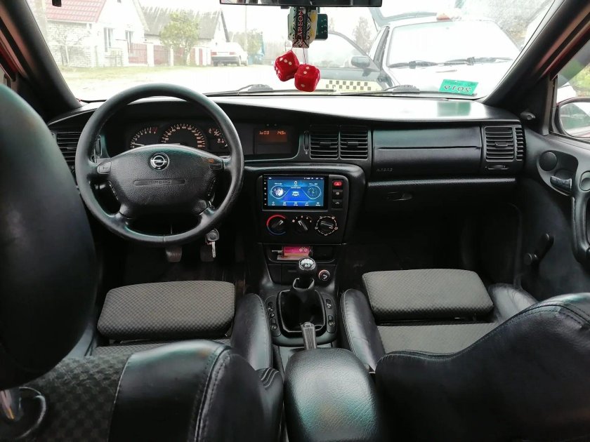 Opel Vectra b салон