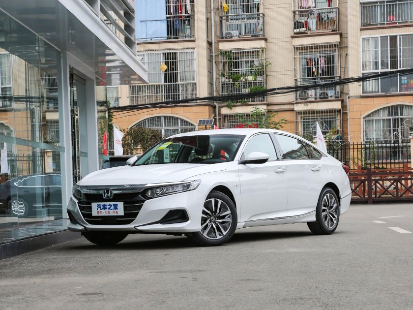 Хонда Аккорд гибрид 2020