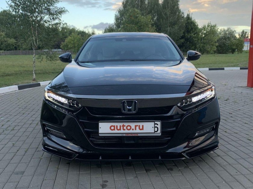 Honda Accord x 2018