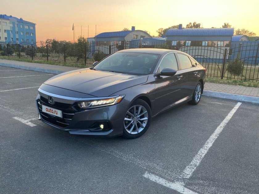 Honda Accord 10 Рестайлинг