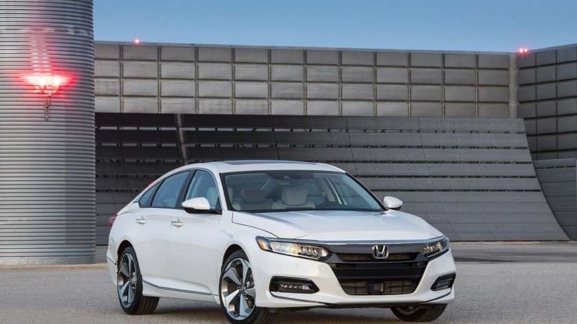 Honda Accord 10 поколения
