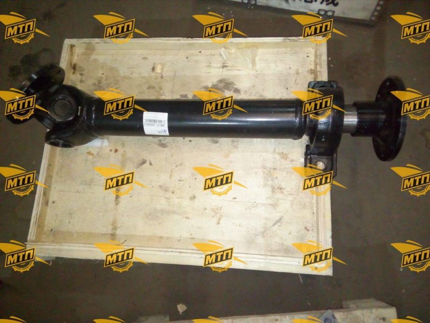 Вал карданный передний