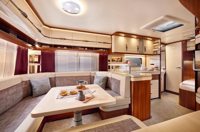 Автодом Hobby 560