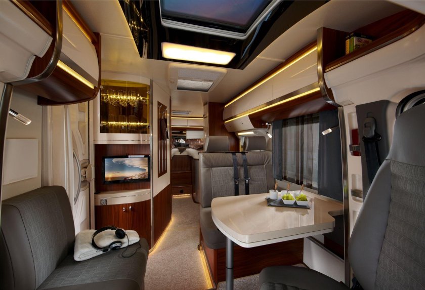 Neoplan 122 автодом