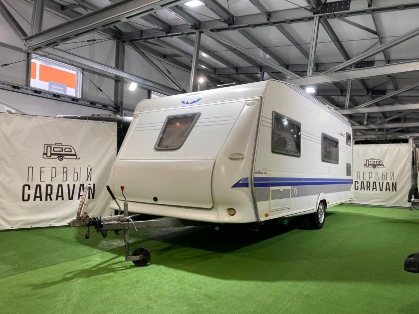 Hobby Caravan 700