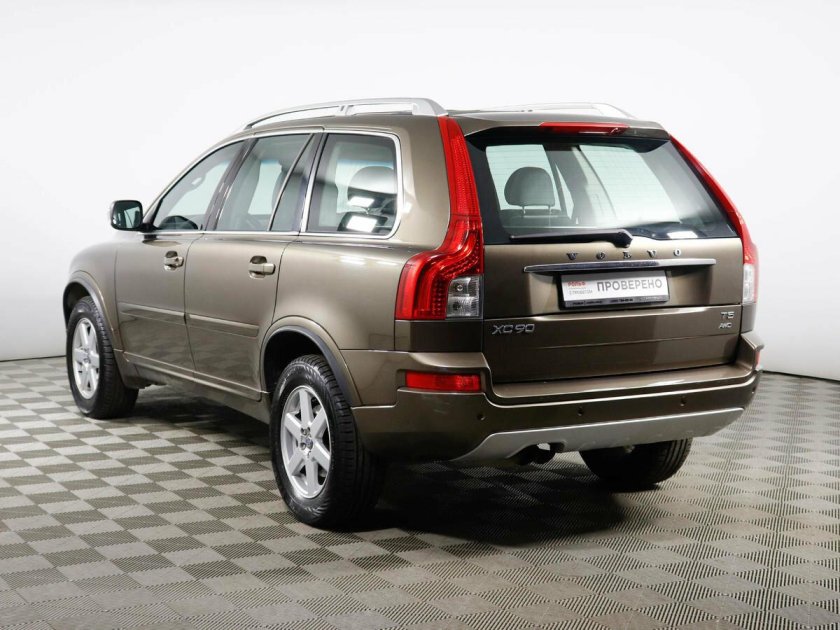 Volvo xc90 коричневый