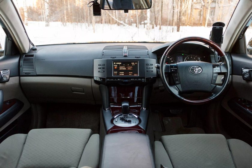 Toyota Mark x 2006 салон
