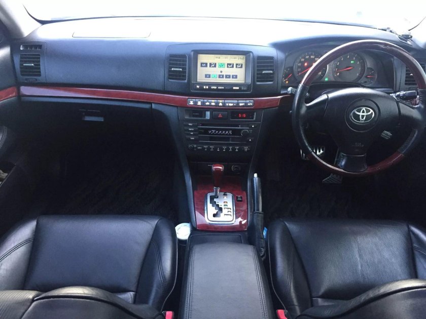 Toyota Mark 2 110 салон