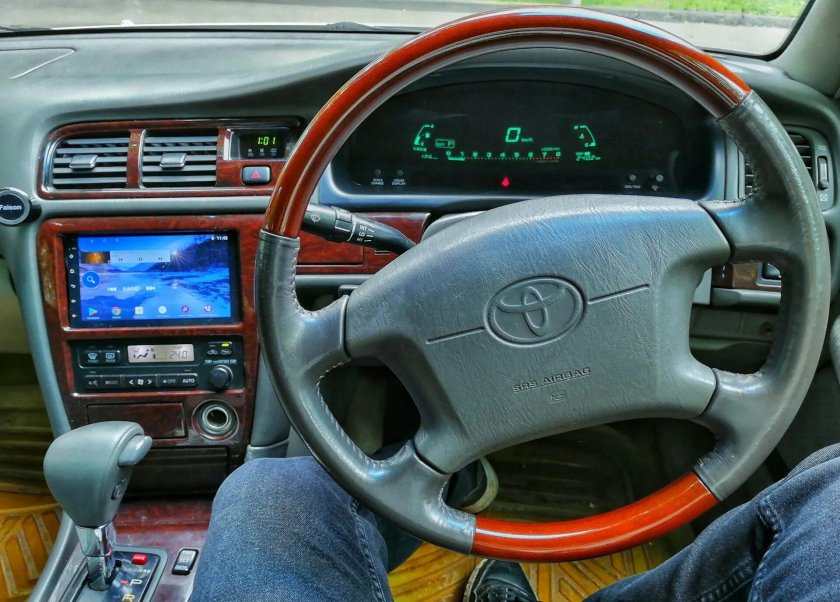 Toyota Mark 2 100 салон