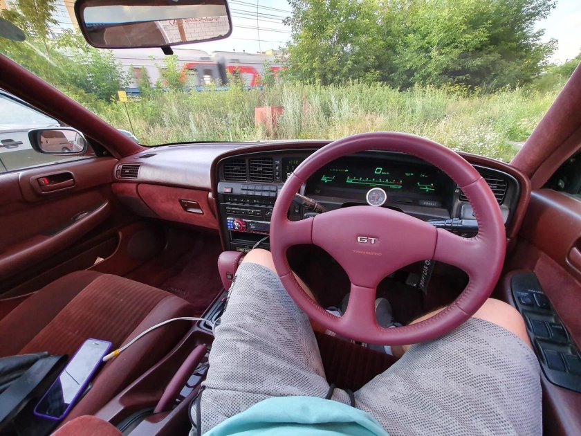 Тойота Марк 2 80 салон