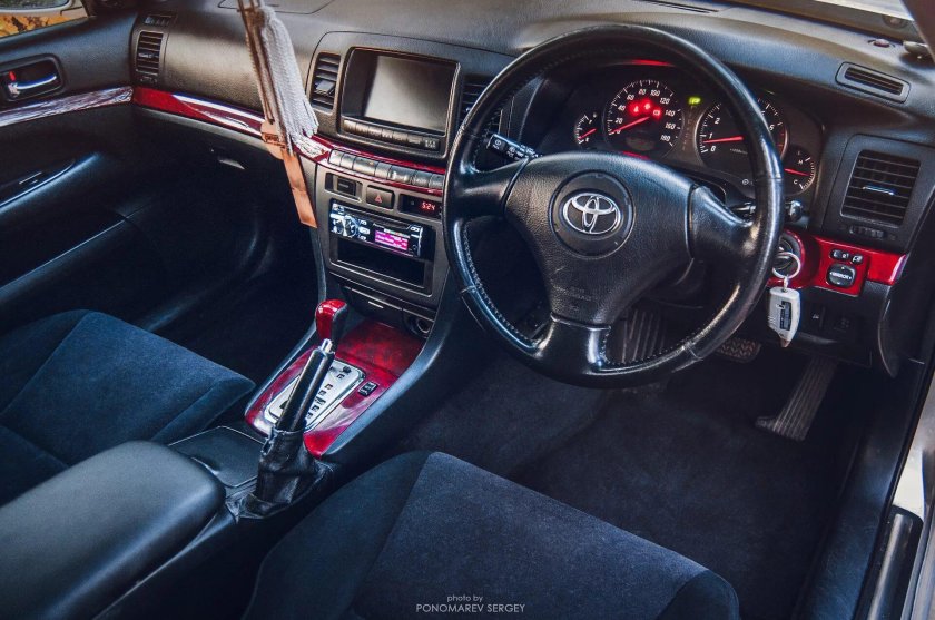 Toyota Mark 2 110 салон