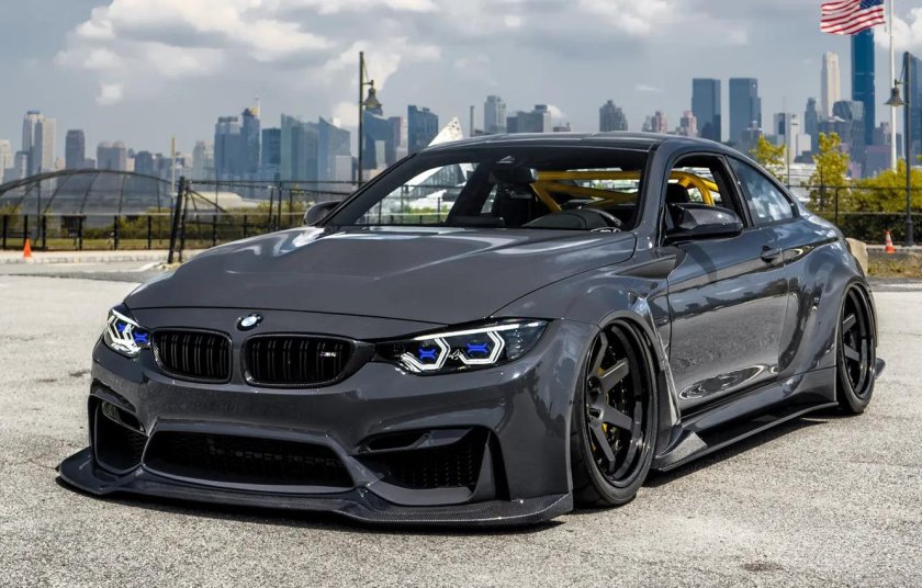 BMW m4 Widebody