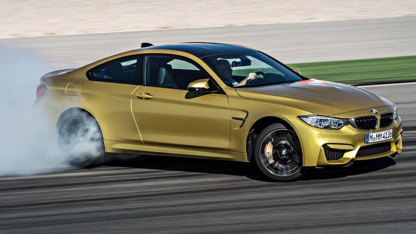 BMW m4 Gold