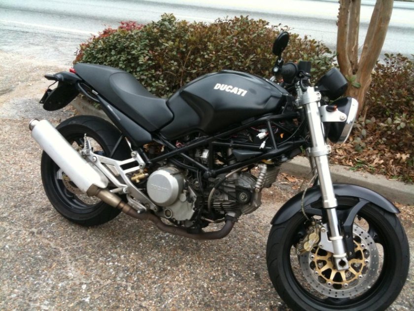 Ducati Monster 750