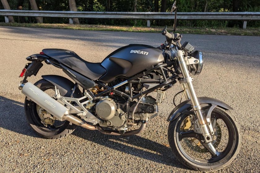 Ducati monster 620
