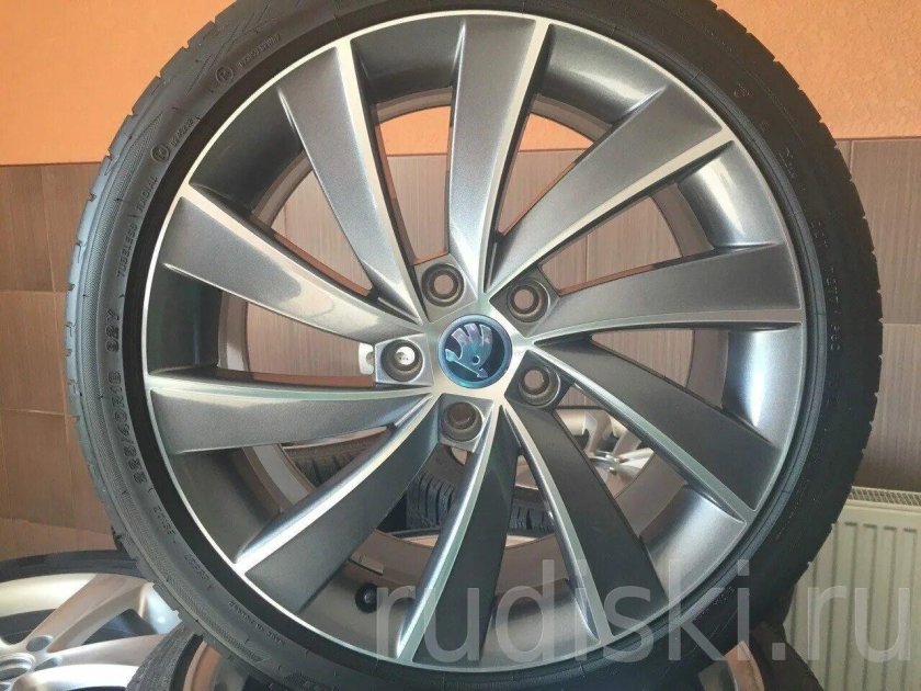 Диски Шкода Октавия а8 оригинал