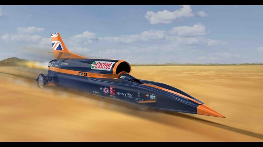 Машина Bloodhound SSC