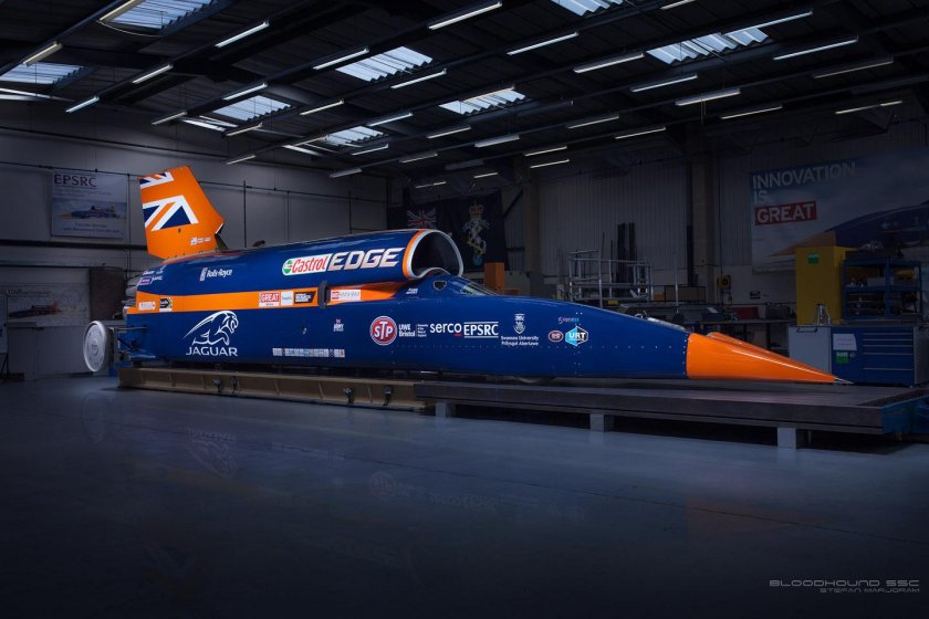 Сверхзвуковая машина Bloodhound SSC