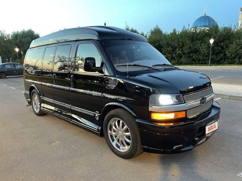 Минивэн Шевроле эксплорер