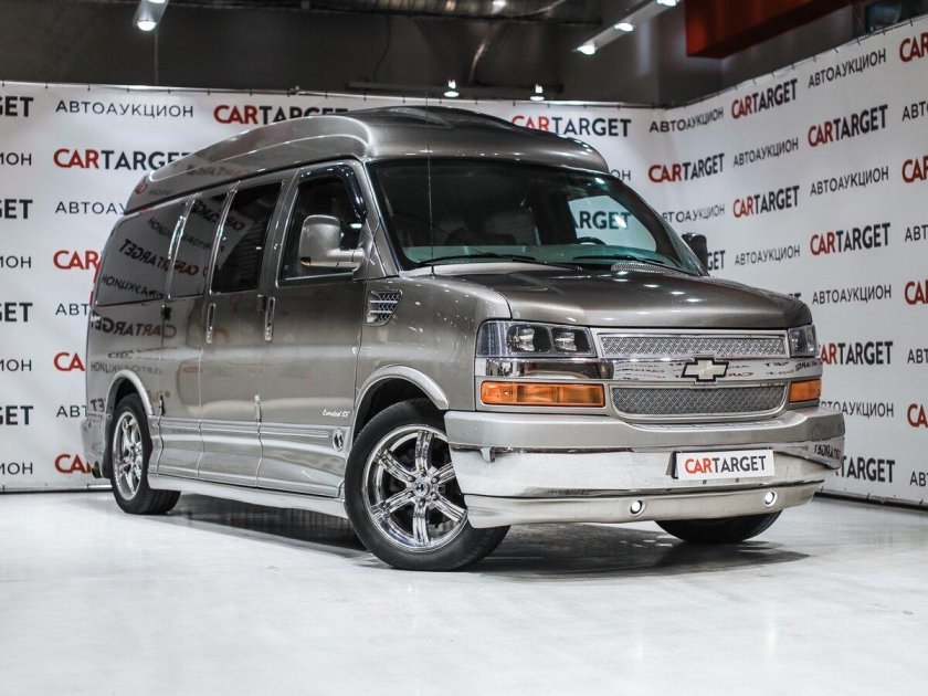 Chevrolet Express 2010