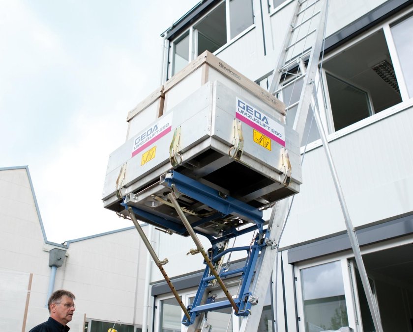 Наклонный подъемник Geda Lift