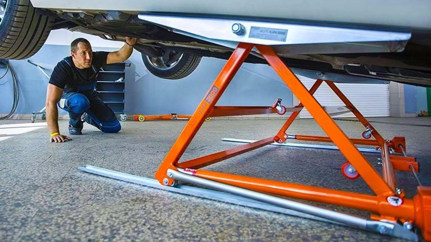 Автомобильный подъемник AUTOLIFT 3000